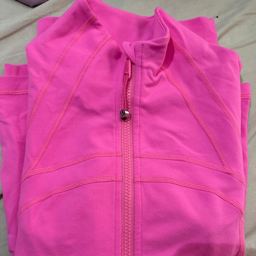 Lululemon Define